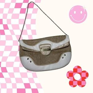 Chic Two-Tone Shoulder Bag